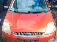 Gebraucht Ford Fiesta 65 PS (47 kW) 2007 Rot Kleinwagen