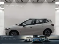 Gebraucht BMW 220 Active Tourer Luxury Line 156 PS (114 kW) 2025 Weiß Van / Kleinbus