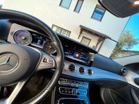 gebraucht Mercedes E220 E-Klasse T-Modell E 220 d 4Matic NEUE AHK