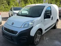 Gebraucht Fiat Fiorino 80 PS (58 kW) 2016 Weiß Van / Kleinbus