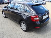 Gebraucht Skoda Rapid Active 86 PS (63 kW) 2015 Schwarz metallic Kleinwagen