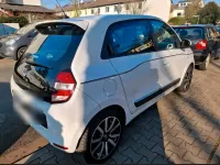 Gebraucht Renault Twingo Intens 71 PS (52 kW) 2016 Weiß Kleinwagen