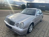 Gebraucht Mercedes E240 Avantgarde 170 PS (125 kW) 1999 Silber Limousine