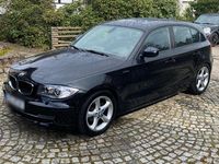 Gebraucht BMW 118 143 PS (105 kW) 2010 Schwarz Kleinwagen