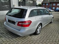Gebraucht Mercedes E220 Avantgarde 170 PS (125 kW) 2011 Silber Kombi