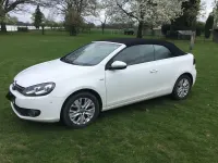 Gebraucht VW Golf Cabriolet Life 140 PS (102 kW) 2013 Weiß Cabrio