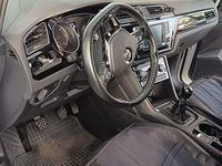 Gebraucht VW Touran Comfortline 150 PS (110 kW) 2016 Weiß Van / Kleinbus