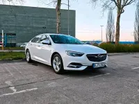 Gebraucht Opel Insignia Innovation 141 PS (103 kW) 2017 Weiß Limousine