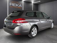 Gebraucht Peugeot 308 SW Active 120 PS (88 kW) 2016 Grau Kombi