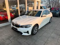 Gebraucht BMW 330 Sport Line 258 PS (189 kW) 2019 Weiß Limousine