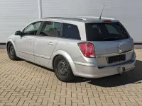 Gebraucht Opel Astra Edition 140 PS (102 kW) 2006 Starsilber metallic Kombi
