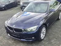 Gebraucht BMW 320 Sport Line 190 PS (139 kW) 2019 Blau Limousine