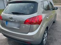 Gebraucht Kia Venga 125 PS (91 kW) 2016 Grau Kleinwagen