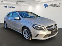 Gebraucht Mercedes A200 Urban 156 PS (114 kW) 2015 Silber Kleinwagen