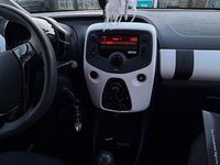 Gebraucht Citroën C1 72 PS (52 kW) 2020 Weiß Kleinwagen