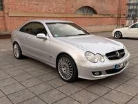 Gebraucht Mercedes CLK220 150 PS (110 kW) 2006 Silber Coupé