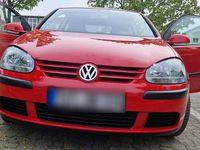 Usata VW Golf 90 CV (66 kW) 2004 Rosso Coupé