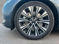 Gebraucht Volvo V60 Plus 349 PS (256 kW) 2025 Denim blue Kombi