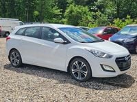 Gebraucht Hyundai i30 135 PS (99 kW) 2017 Weiß Kombi