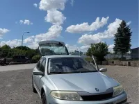 Gebraucht Renault Laguna II 120 PS (88 kW) 2003 Silber Limousine
