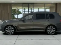 Neu BMW X7 M Sport 340 PS (250 kW) 2026 Grau SUV