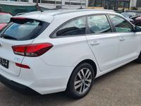 gebraucht Hyundai i30 1.0 T-GDI