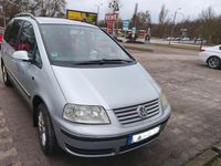 Gebraucht VW Sharan Highline 131 PS (96 kW) 2004 Silber Van / Kleinbus