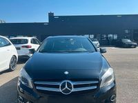 Gebraucht Mercedes A200 136 PS (100 kW) 2012 Schwarz Kleinwagen