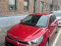 Gebraucht Kia Rio 84 PS (61 kW) 2017 Rot Limousine
