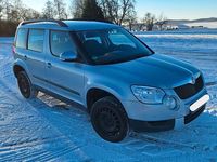 Gebraucht Skoda Yeti Experience 105 PS (77 kW) 2011 Blau SUV