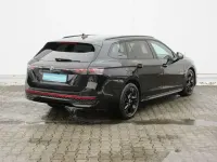Gebraucht VW Passat Style 150 PS (110 kW) 2025 Schwarz Kombi