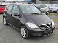 Gebraucht Mercedes A160 95 PS (69 kW) 2011 Nachtschwarz Kleinwagen