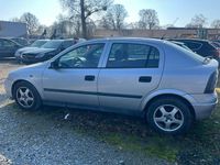 Gebraucht Opel Astra Comfort 84 PS (61 kW) 2002 Silber Limousine