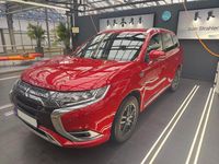 Gebraucht Mitsubishi Outlander P-HEV 135 PS (99 kW) 2019 Rot SUV