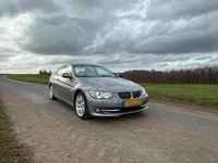 Gebraucht BMW 330 245 PS (180 kW) 2012 Grau Coupé