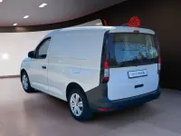 Gebraucht VW Caddy 102 PS (75 kW) 2022 Weiß Van / Kleinbus