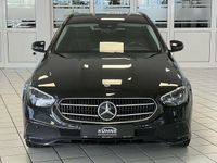 Gebraucht Mercedes E300 Avantgarde 211 PS (155 kW) 2022 Unilack schwarz Kombi