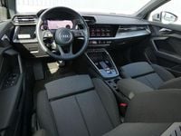Gebraucht Audi A3 Sport 150 PS (110 kW) 2020 Florettsilber Limousine