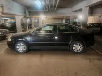 Gebraucht VW Passat 131 PS (96 kW) 2003 Schwarz Limousine