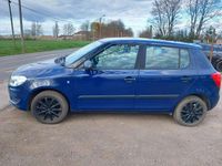 Gebraucht Skoda Fabia 60 PS (44 kW) 2011 Blau Kleinwagen