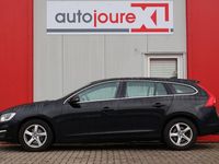 Gebraucht Volvo V60 120 PS (88 kW) 2016 Schwarz Kombi