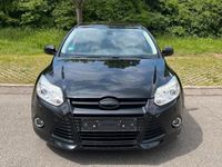 gebraucht Ford Focus Turnier Titanium *INDIVIDUAL*BXENON*KL*TÜV