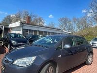 Gebraucht Opel Astra Cosmo 101 PS (74 kW) 2010 Grau Limousine