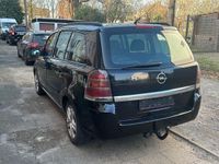 gebraucht Opel Zafira 