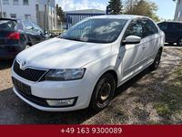 Gebraucht Skoda Rapid Elegance 105 PS (77 kW) 2012 Weiß Kleinwagen