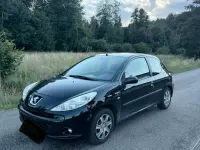 Gebraucht Peugeot 206+ 75 PS (55 kW) 2009 Schwarz Kleinwagen