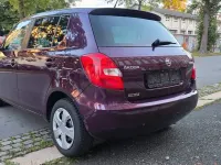 Gebraucht Skoda Fabia Fresh 69 PS (50 kW) 2014 Violett Limousine
