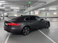 Gebraucht Jaguar XF Prestige 300 PS (220 kW) 2017 Grau Limousine
