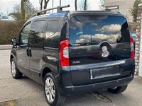 Gebraucht Fiat Qubo Trekking 73 PS (53 kW) 2011 Schwarz Van / Kleinbus