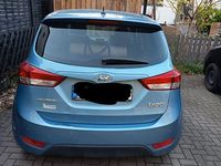 Gebraucht Hyundai ix20 90 PS (66 kW) 2014 Blau Kleinwagen
